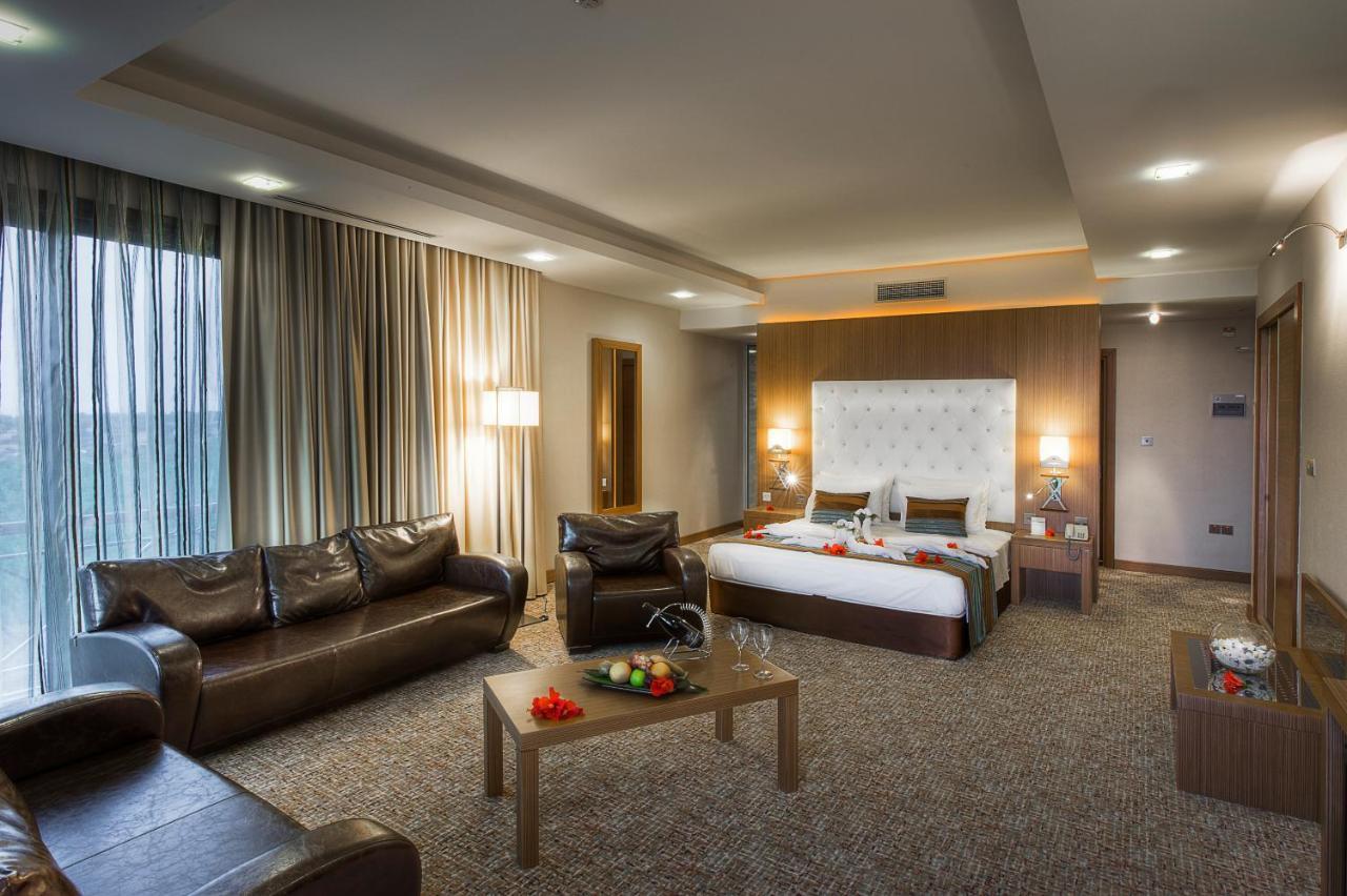 Korineum Golf & Beach Resort Agios Georgios  Екстер'єр фото