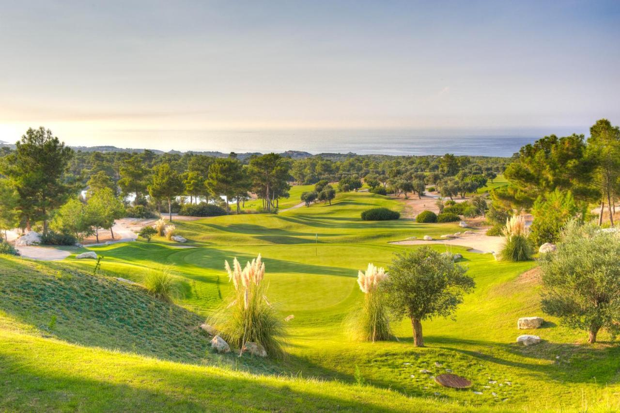 Korineum Golf & Beach Resort Agios Georgios  Екстер'єр фото