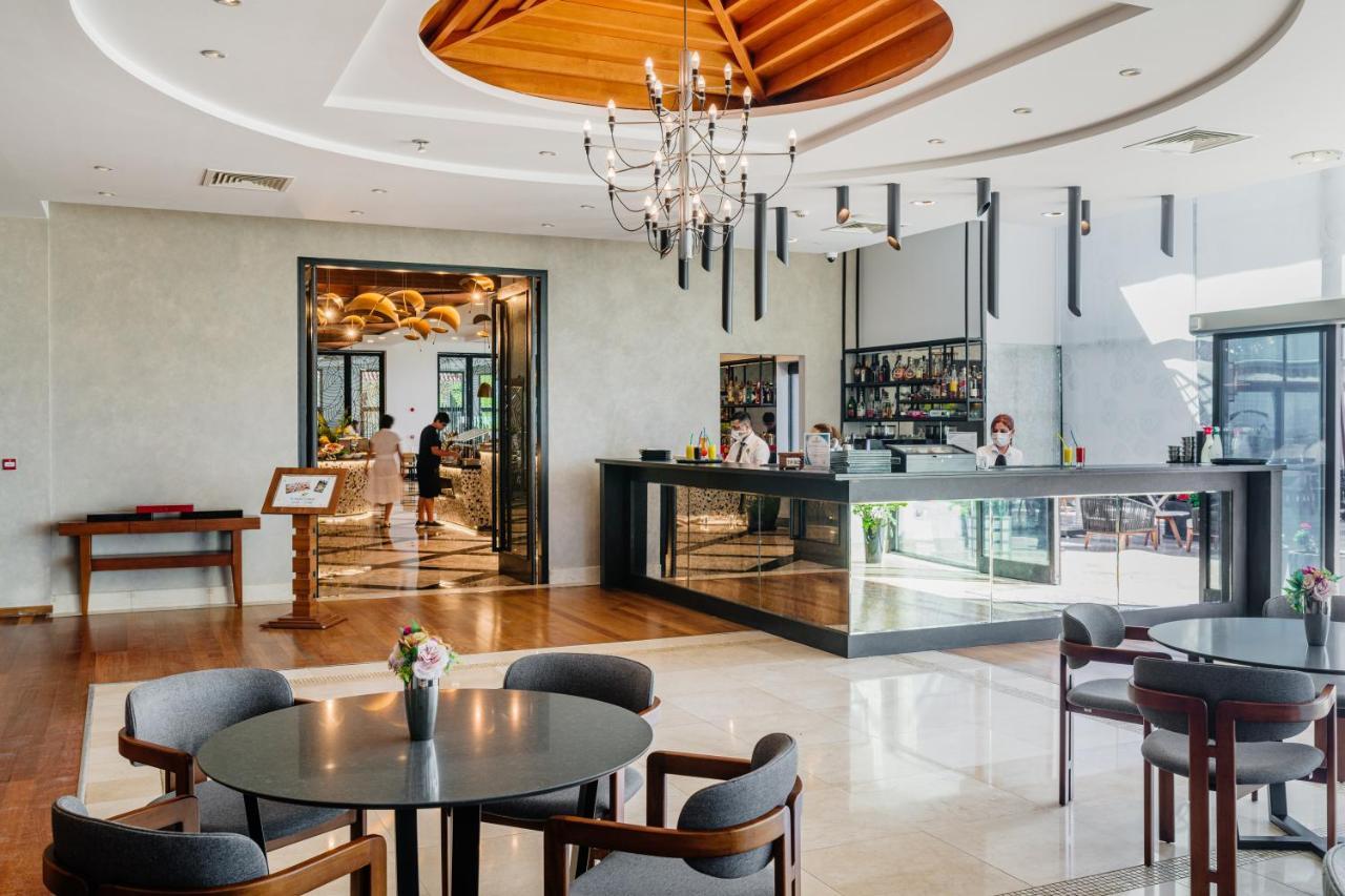 Korineum Golf & Beach Resort Agios Georgios  Екстер'єр фото