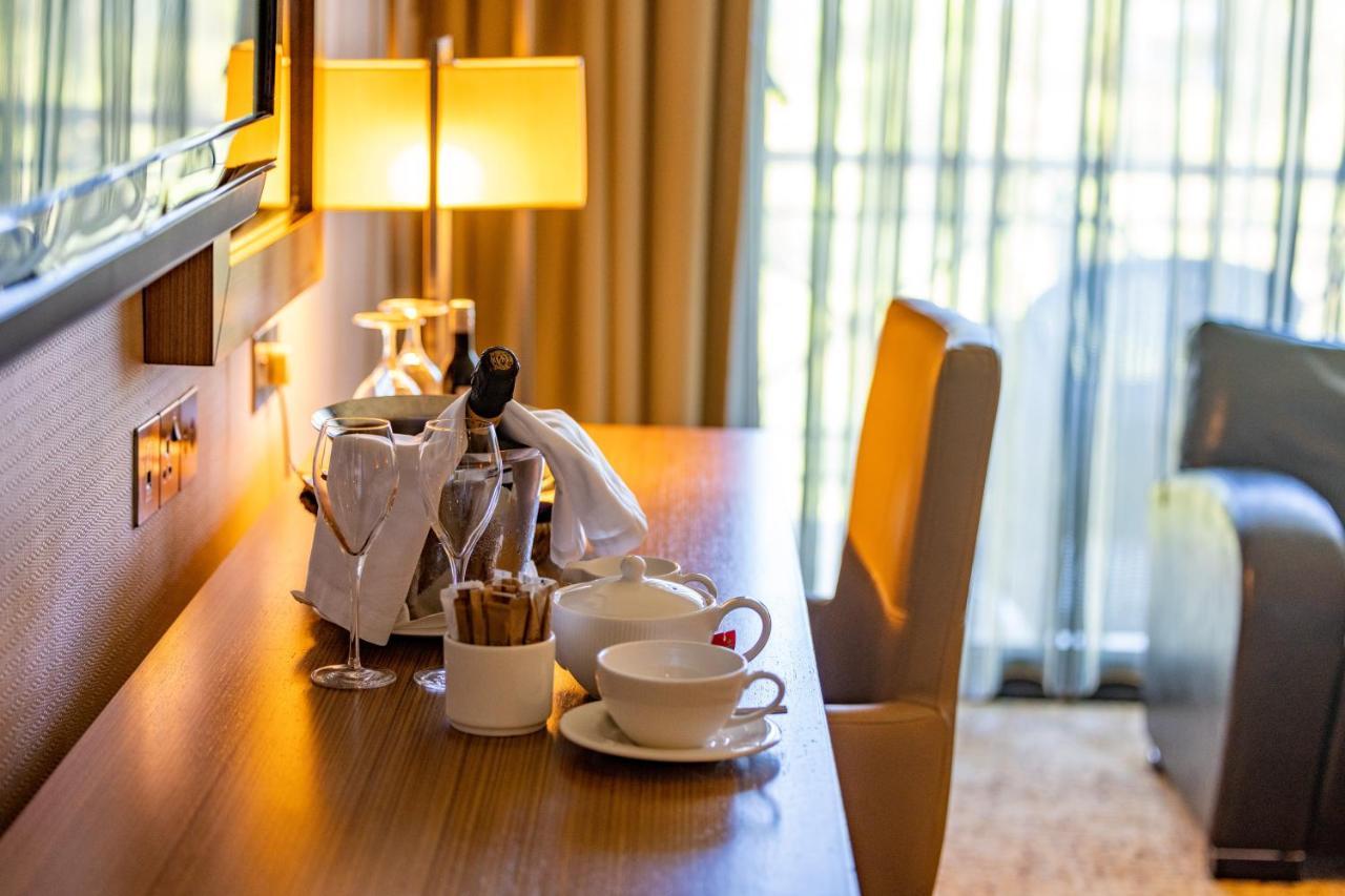 Korineum Golf & Beach Resort Agios Georgios  Екстер'єр фото