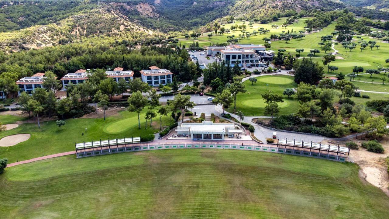 Korineum Golf & Beach Resort Agios Georgios  Екстер'єр фото